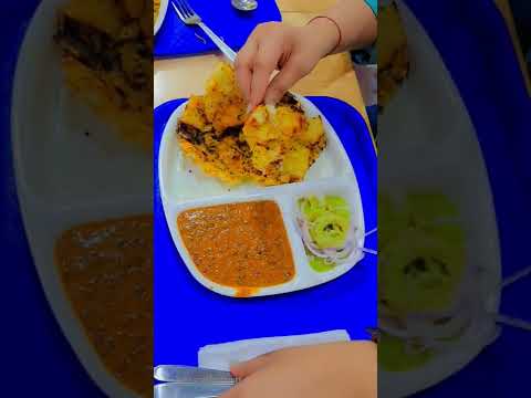Chur chur parantha aur dal | Moti mahal deluxe especial dal aur chur chur parantha #tastethebestt_