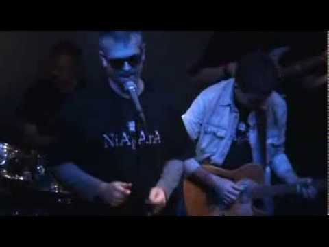 Niagara - Pozovi me (live u BitefArtCafe-u)