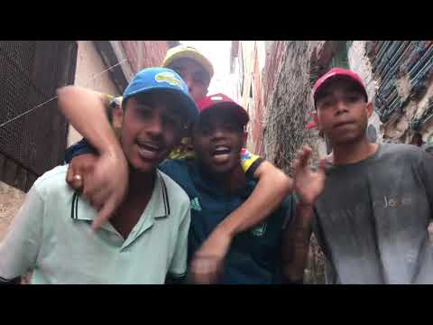 Mc Coreano JB Mc Beiço Da zs Mc Babi JB Mc Guila Medleyzão No Escadão