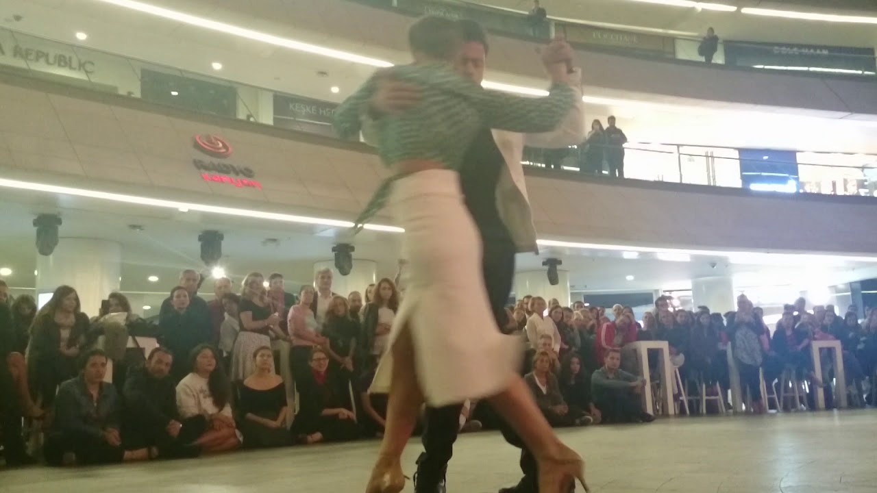 Serkan Gökçesu & Cecilia Garcia. Bomboncito - F. Salamanca Y Su Orqt. feat A. Guerrico.