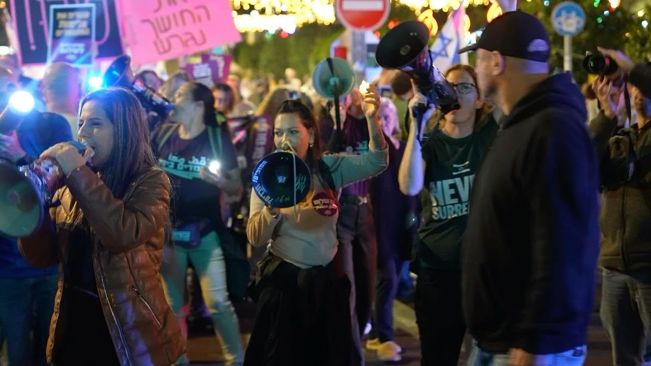 Video | Israeli protesters call for independent inquiry into October 7 failings | AFP