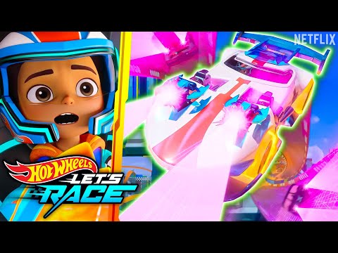 Rival Racers: Coop’s Ultimate Showdown with Professor Rearview!  🔥 🏁| Hot Wheels Let’s Race