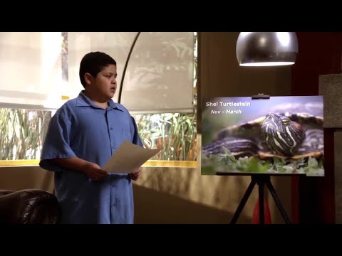 Modern Family 1x17 - Shel Turtlestein's funeral