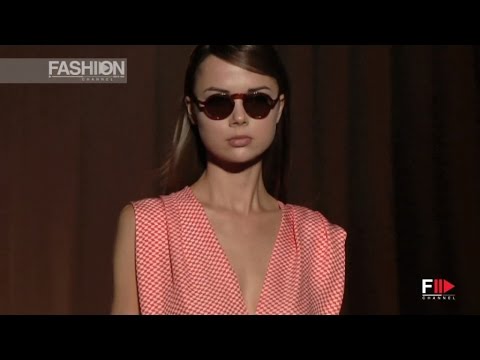 ROBERTO MUSSO Milan Fashion Week Fall 2015 by Fashion Channel