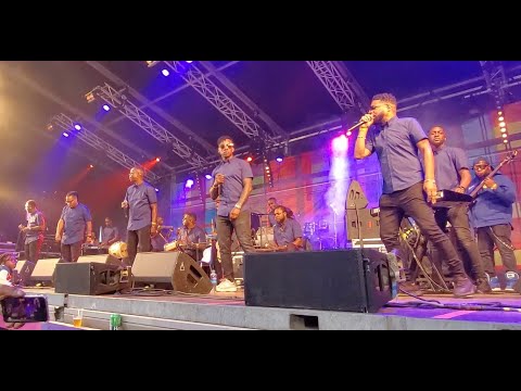 “La Rouge” Life op het podium “Waterkant” tijdens Kwaku Summer Festival op 5 augustus 2023 – Part 1