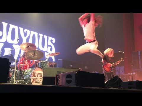 Joyous Wolf cover ‘Mississippi Queen’ by Mountain at Riverside Theater in Milwaukee, WI - 10.13.19