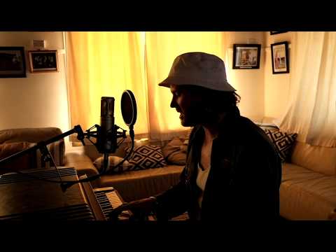 EJ Worland -   Fingers To The Bone