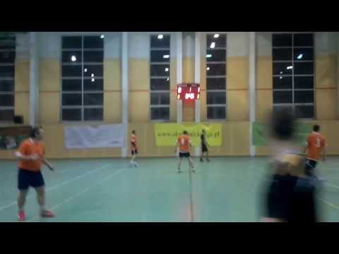 StrefaFutbolu.pl - Puchar LIGI - turniej finałowy: GS Avantis - Eksperymentalna Śmierć (1 połowa)