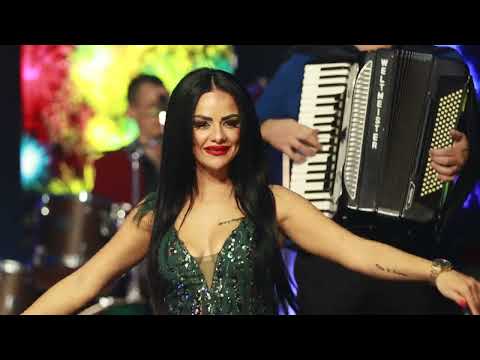 Vukica i Ekstra bend - Kralica