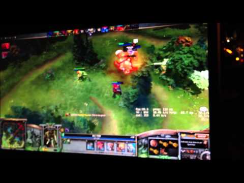 Playing Dota at TI3 with Ayesee live commentating