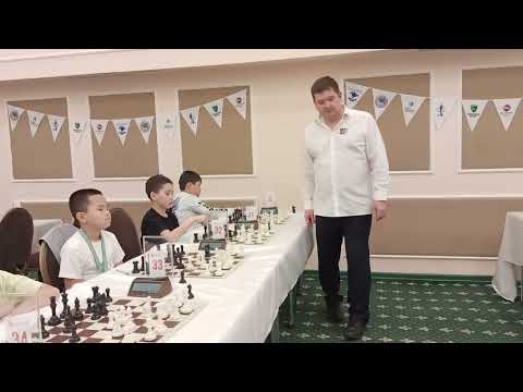 Сеанс одновременной игры с Чемпионом Европы, двукратным победителем ВШО, МГ Моисеенко Александром.