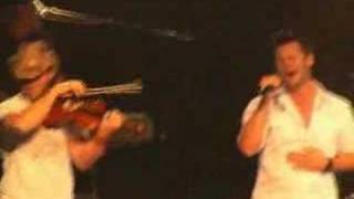 Emerson Drive - Fall into me (live)