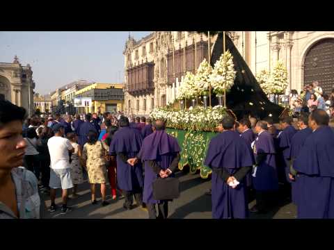 Lima celebrating Easter - Semana Santa
