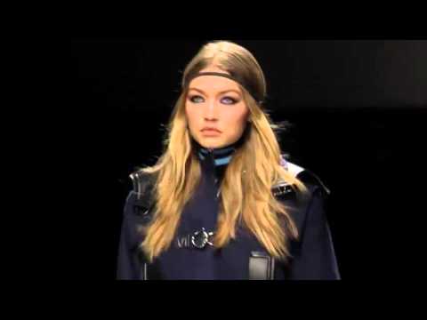 Versace Fall/Winter 2016-2017