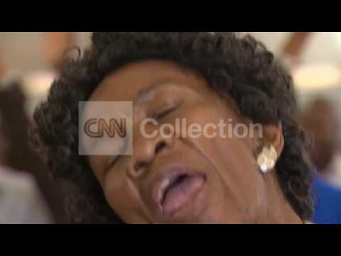 S AFRICA:EASTER MORNING SERVICE IN SOWETO