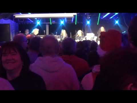 2024.12.14 Budapest, OFF Kultur, P. Mobil & Tunyogi Berni - Te és én