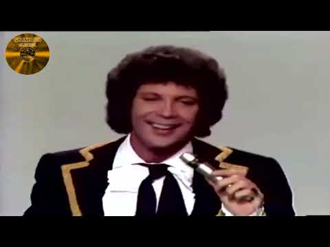 tom jones    It's Not Unusual   PARA MIS AMIGOS