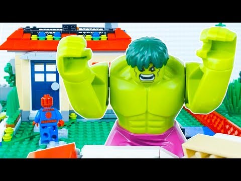 LEGO Hulk's Day Off STOP MOTION LEGO Hulk And LEGO Spiderman | By LEGO Worlds Video