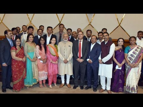 PM Modi addresses Indian community in Doha, Qatar