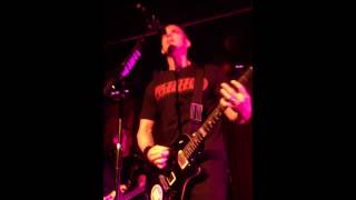Mark Tremonti doesn't matter live