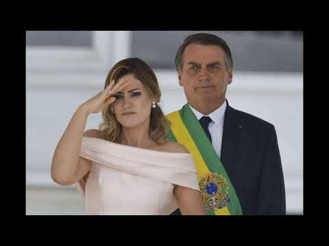 Michelle Bolsonaro vira alvo de investigação por receber cheque de Queiroz