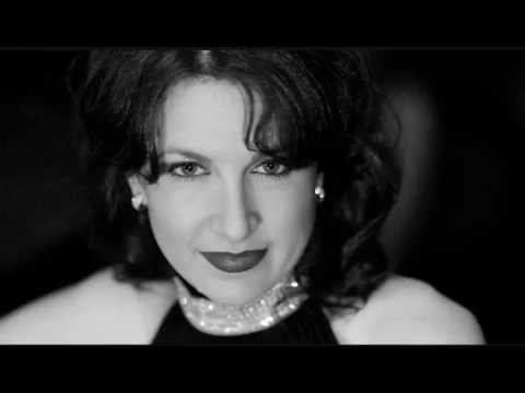 Cry Me A River video