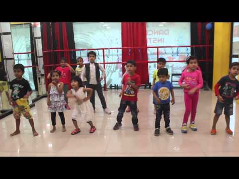 Aaj Ki Party(Bajrangi Bhaijaan)-Toddlers Dance Choreography by Mohit Jain's Dance Institute | (Kids) Video