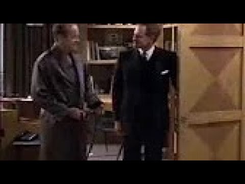 Victor Garber on Frasier Part 1