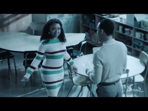 Jenine tells Gregory she likes him |Abbot Elementary 3x01