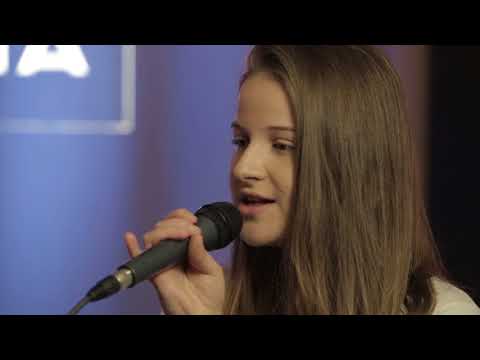 Familja Kolonja - Pse jemi te ndare | Live at Maqina