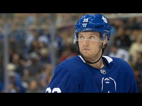 What Are the Maple Leafs Doing With Rasmus Sandin?