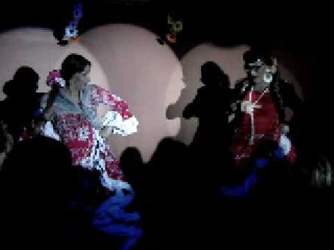 Sylvie Kass & Linda Xennon - Shady Dame From Seville