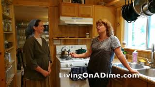 Family of 6 $1000/ Month 1 Tiny House / How to liv