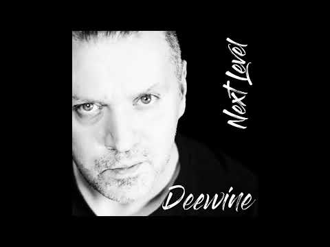 Deewine - She Likes Fashion with Donnie Ozone