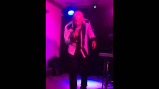 Gary Lee singing Proud Mary