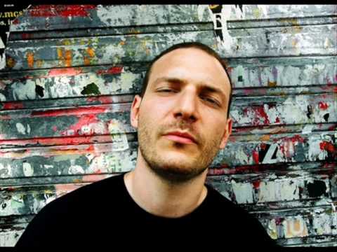 Flynt feat. Nasme - Rap Theorie