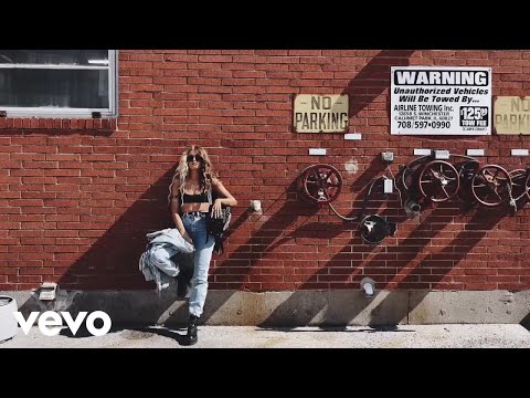 Clödie - Lost In The Crowd (Official Music Video)