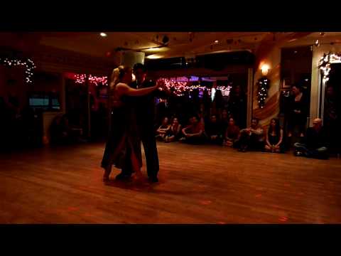 Ivan y Sara Perform at New York Tango Lounge Friday Night. 1/3 HD!