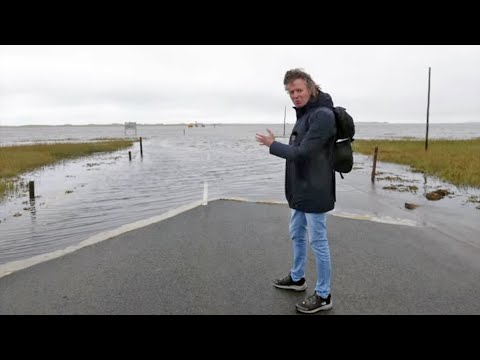The causeway to Holy Island (Lindisfarne)