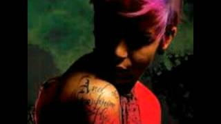 She is we - Runaways - Lyrics