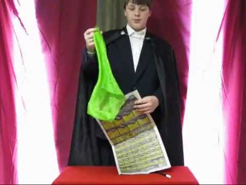 Tristan the Magician - Scarf in the Newspaper Trick