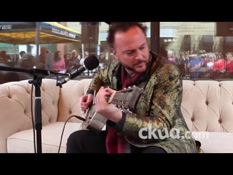 David Gogo "Please Find My Baby" Live on the CKUA JUNO Couch