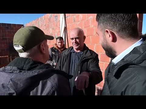 Shtëpitë e shqiptarëve në veri target i vandalizmit, Krasniqi dhe Sveçla vizitojnë “Kroin e Vitakut”