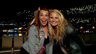 Tea ja Kana: Mehudisko | Riemuloma Kanarialla | MTV3