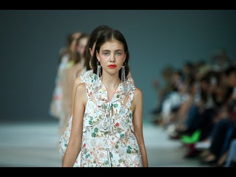 NADYA DZYAK. Показ коллекции SS18 на 41 Ukrainian Fashion Week. 4К