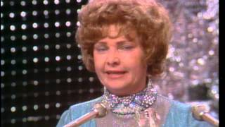 Billie Jo Spears Wins Most Promising Female Vocalist - ACM Awards 1977