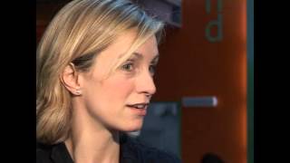 Robin's Big Show - Cara Dillon