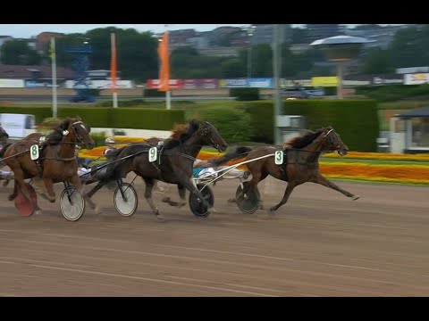 Honey Mearas & Örjan Kihlström vinner European Championship for Mares (1 000 000 kr) på Solvalla.