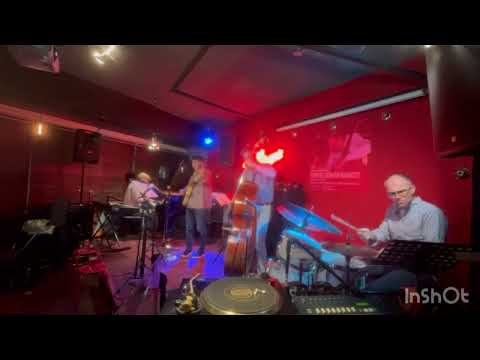 I’ve never been in love before by Martin Zenker Quartet at Boogie Oogie in Itaewon, Seoul