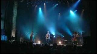 Neil Finn & Friends - Suffer Never